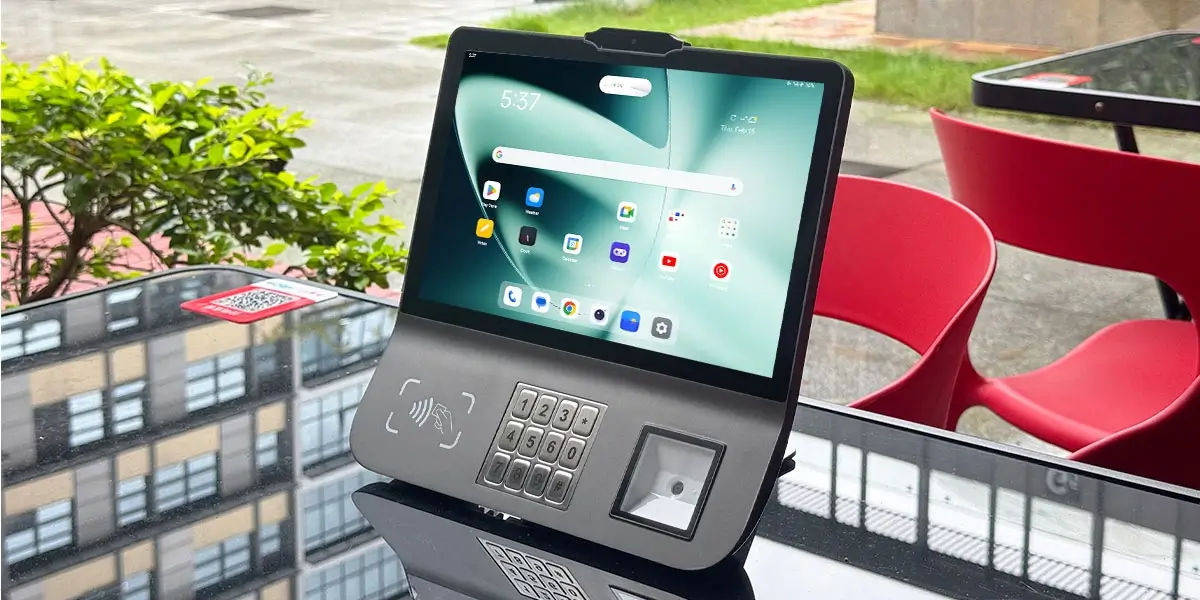 How a Multi-User POS System Streamlines Cashier Operations Across Retail Chains