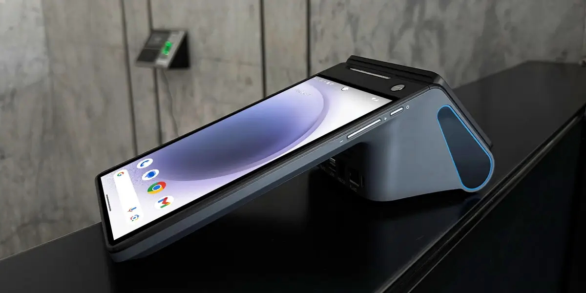 The Rise of QR Code Payments: How POS Systems Adapt to Contactless Trends
