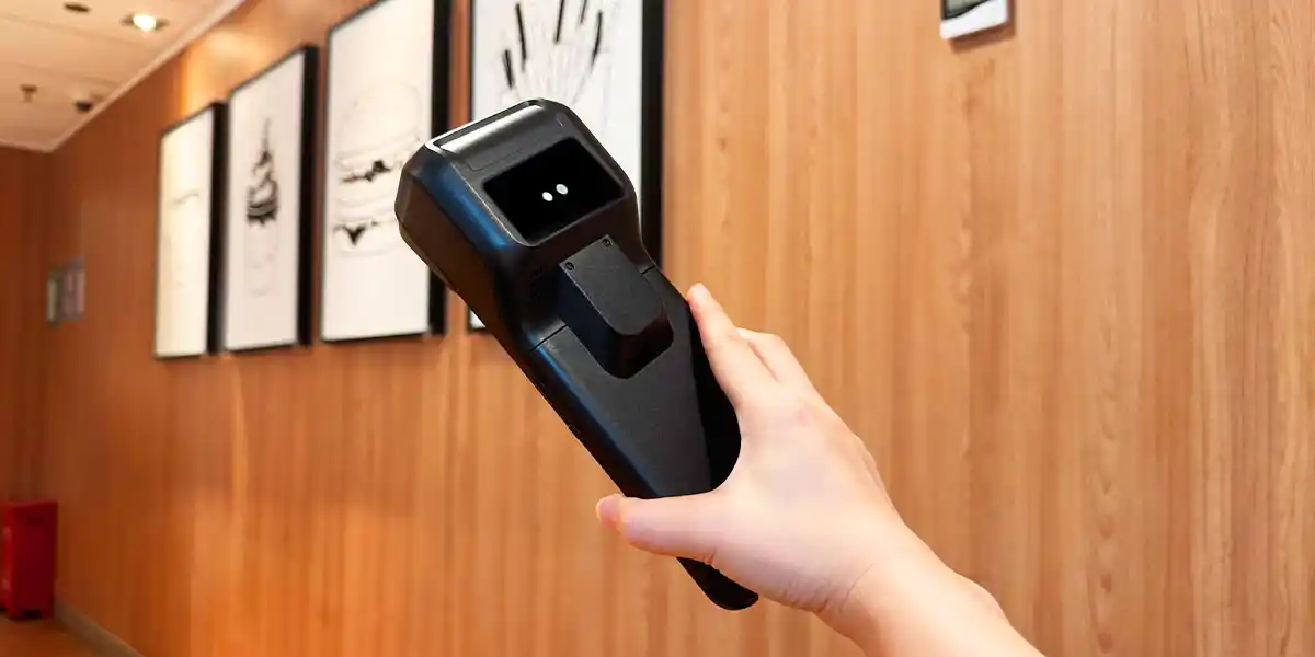 Z92 Restaurant Bar Point Of Sale POS Z92 ZOS(Base on Android 13.0)POS with printer & fingerprint collection module(optional) , Label printer, 2+16GB memory, 5.5 inch screen touch, super long standby battery capacity is 3020 mAh/7.4V, thermal paper printer, 5 Mega-pixel rear camera(8M optional)